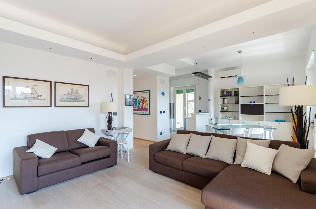 شقة Joivy Great Flat With Sea View جنوة المظهر الخارجي الصورة