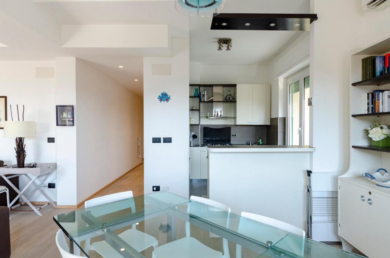 شقة Joivy Great Flat With Sea View جنوة المظهر الخارجي الصورة